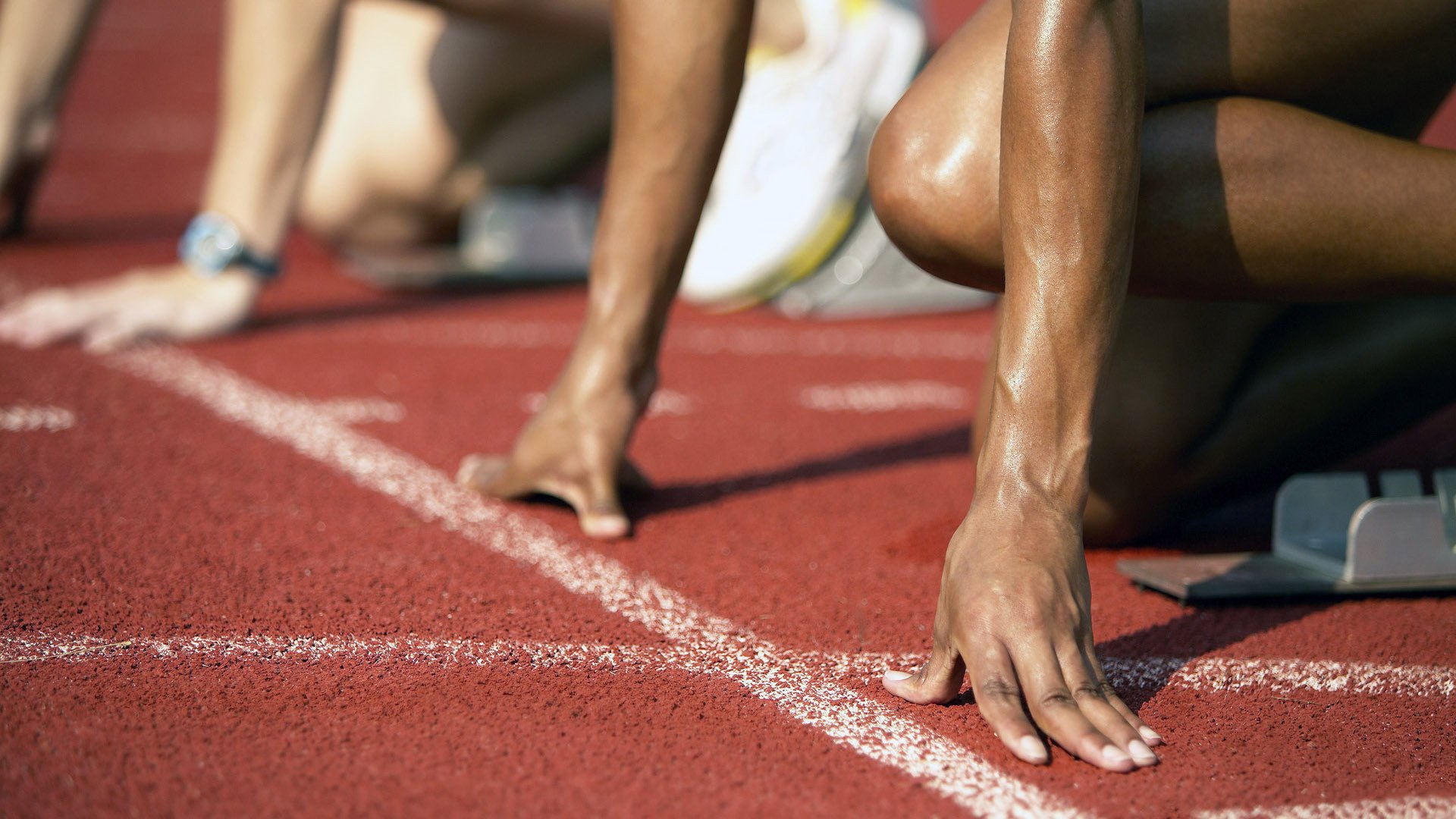 澳大利亚袋鼠队的传球速度和对抗力度形成独特优势，澳大利亚袋鼠打拳